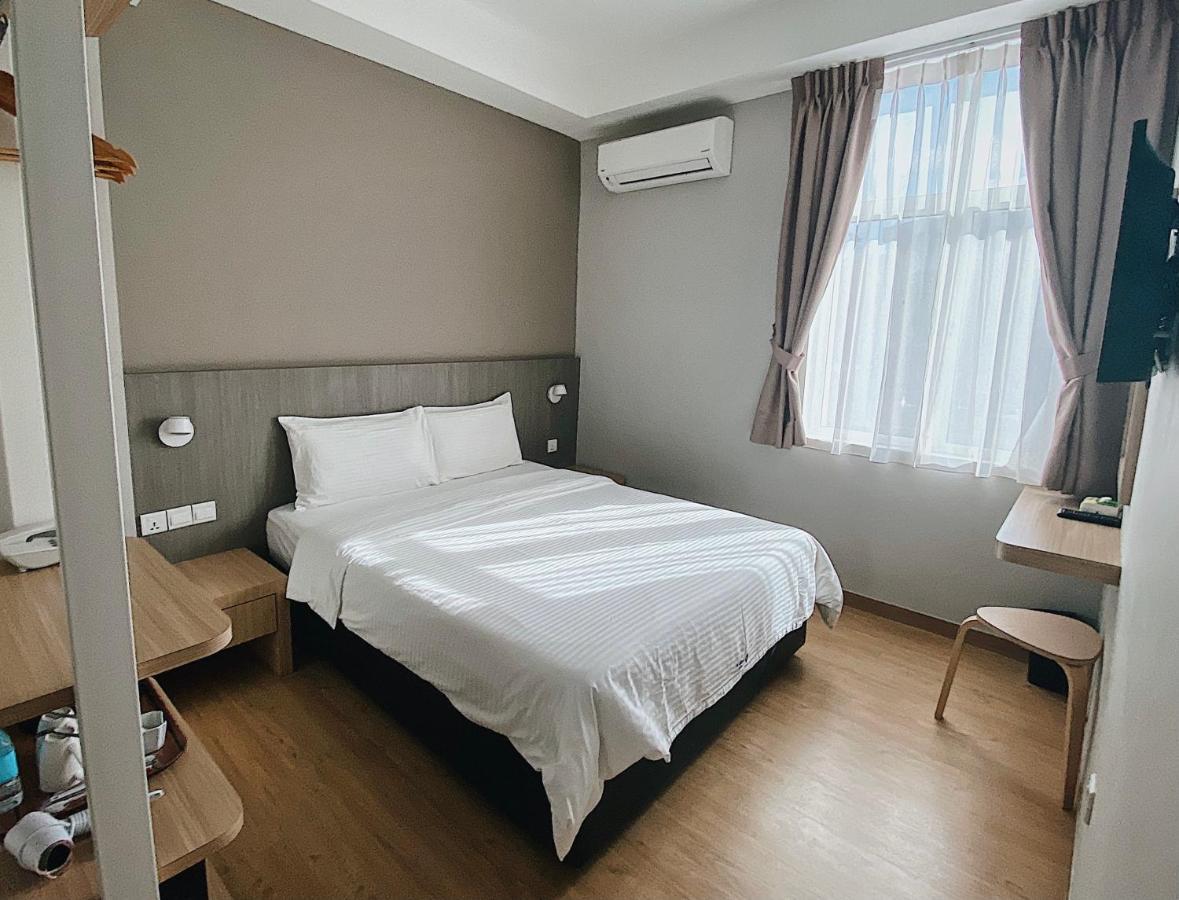 Walk In Hotel Kota Kinabalu Eksteriør bilde
